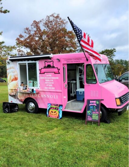 Food Truck 2026: Uncle Joey's Cannoli.